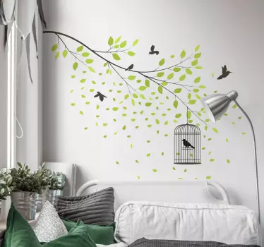 Ptáci létající nad nálepkou na zeď zeleného stromu - TenStickers