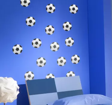 Set pegatinas balones de fútbol para pared - TenVinilo