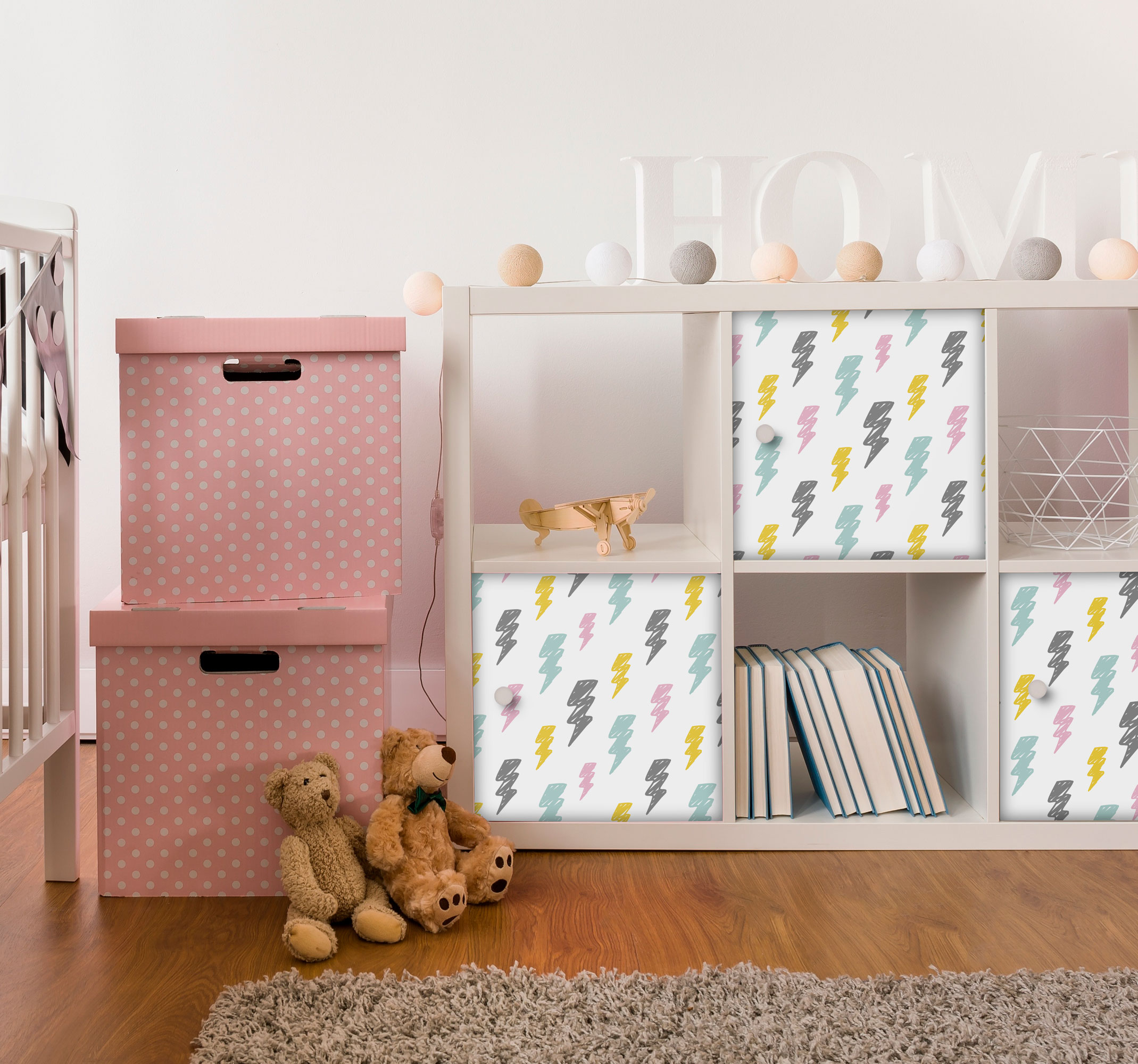 ¿Cómo decorar muebles infantiles con vinilos?